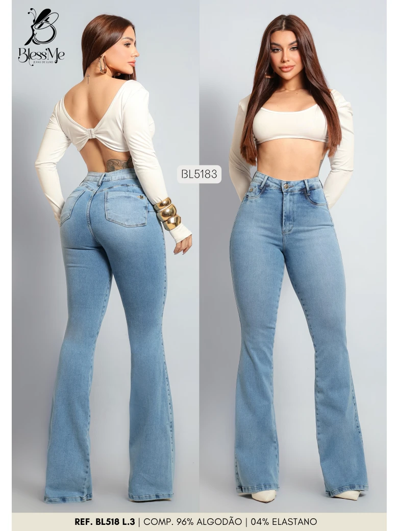 Foto do produto Calça Flare