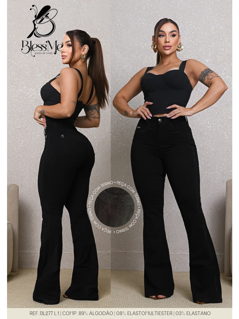 Foto do produto Calça Flare Preta Com Brilho