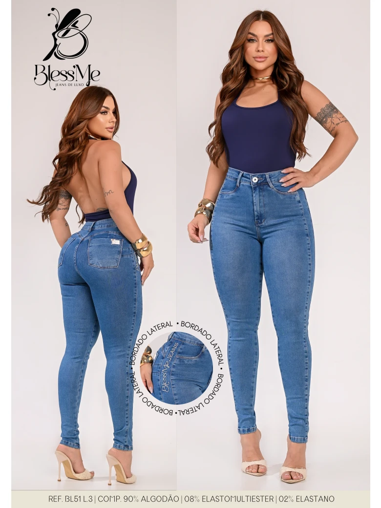 Foto do produto Calça Skinny Recorte Lateral e Bordado