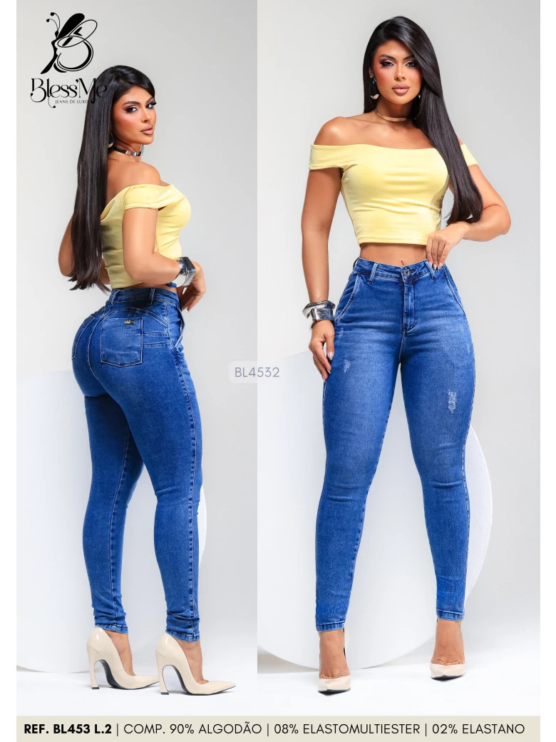 Foto do produto Calça Skinny Bolso Faca │ 90% Algodão 8% Elastomultiester 2% Elastano