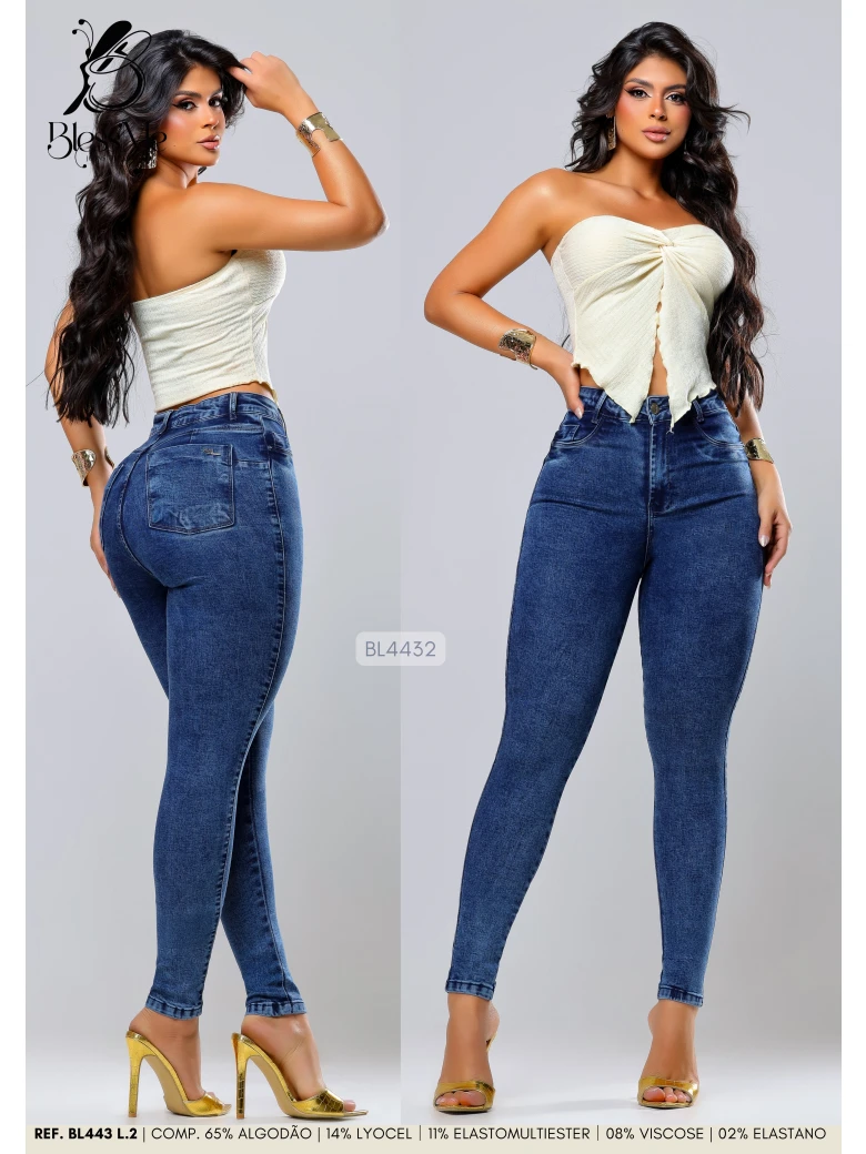 Foto do produto Calça Skinny Tradicional