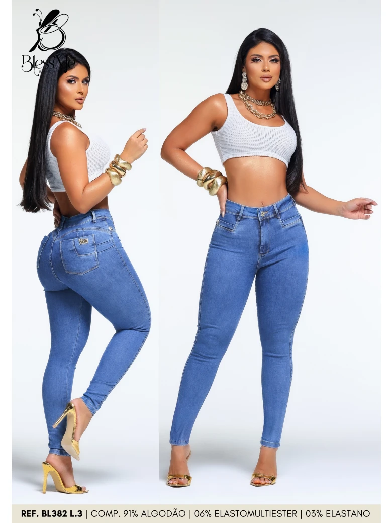 Foto do produto Calça Skinny Bolso Quadrado