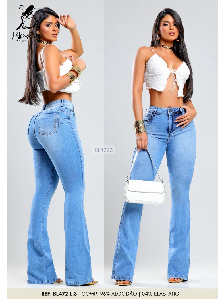 Foto do produto Calça Flare Bordado Bolso