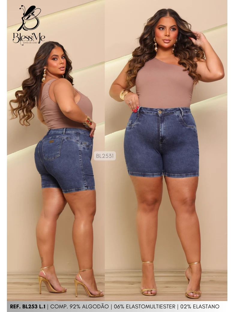 Foto do produto Bermuda Meia Coxa Plus Size