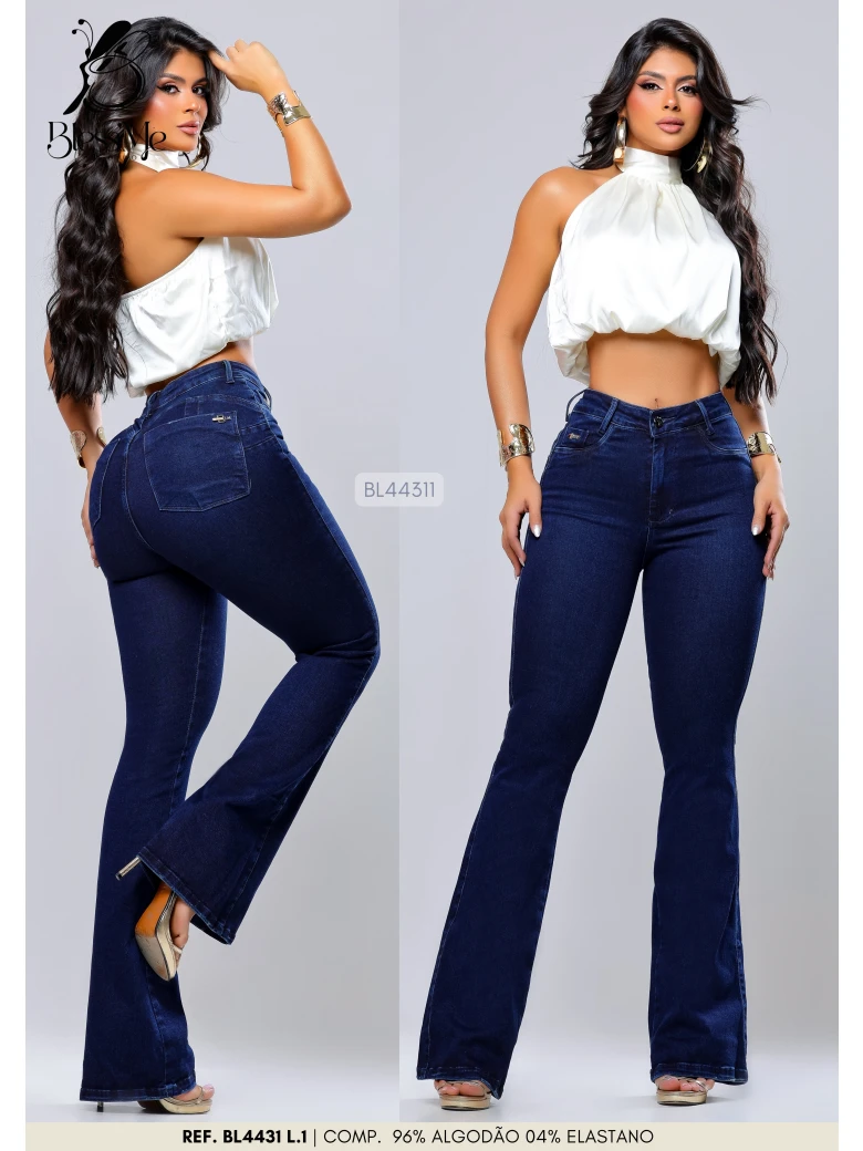 Foto do produto Calça Flare