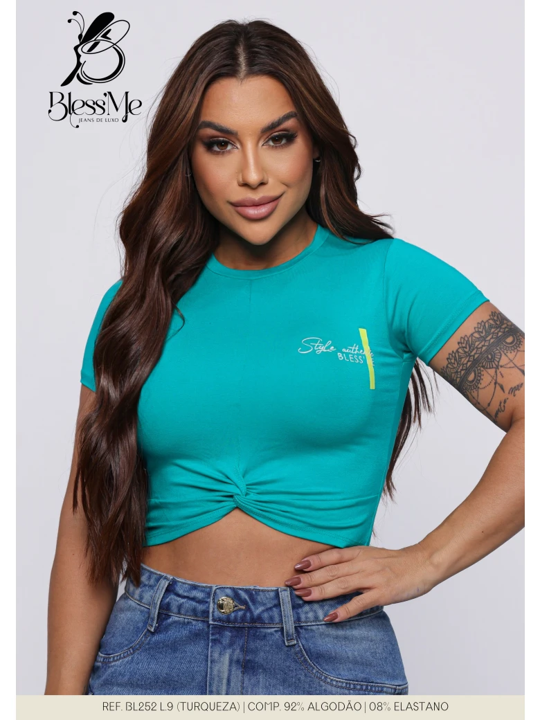 Foto do produto Blusa Feminina Detalhe Frente Estampas Variadas