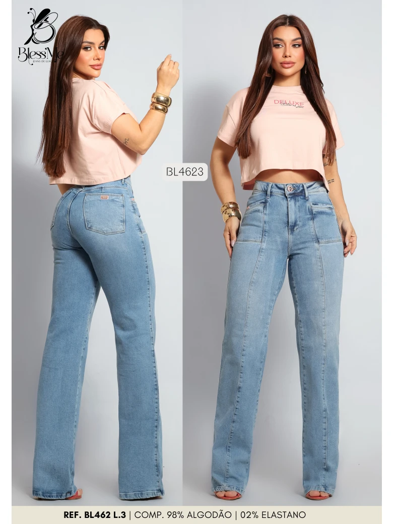 Foto do produto Calça Wide Leg Recortes